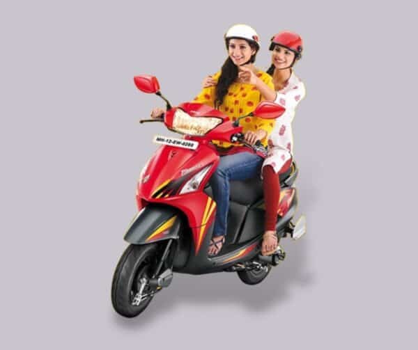 lady scooty trainer by om moneshwar motor training school